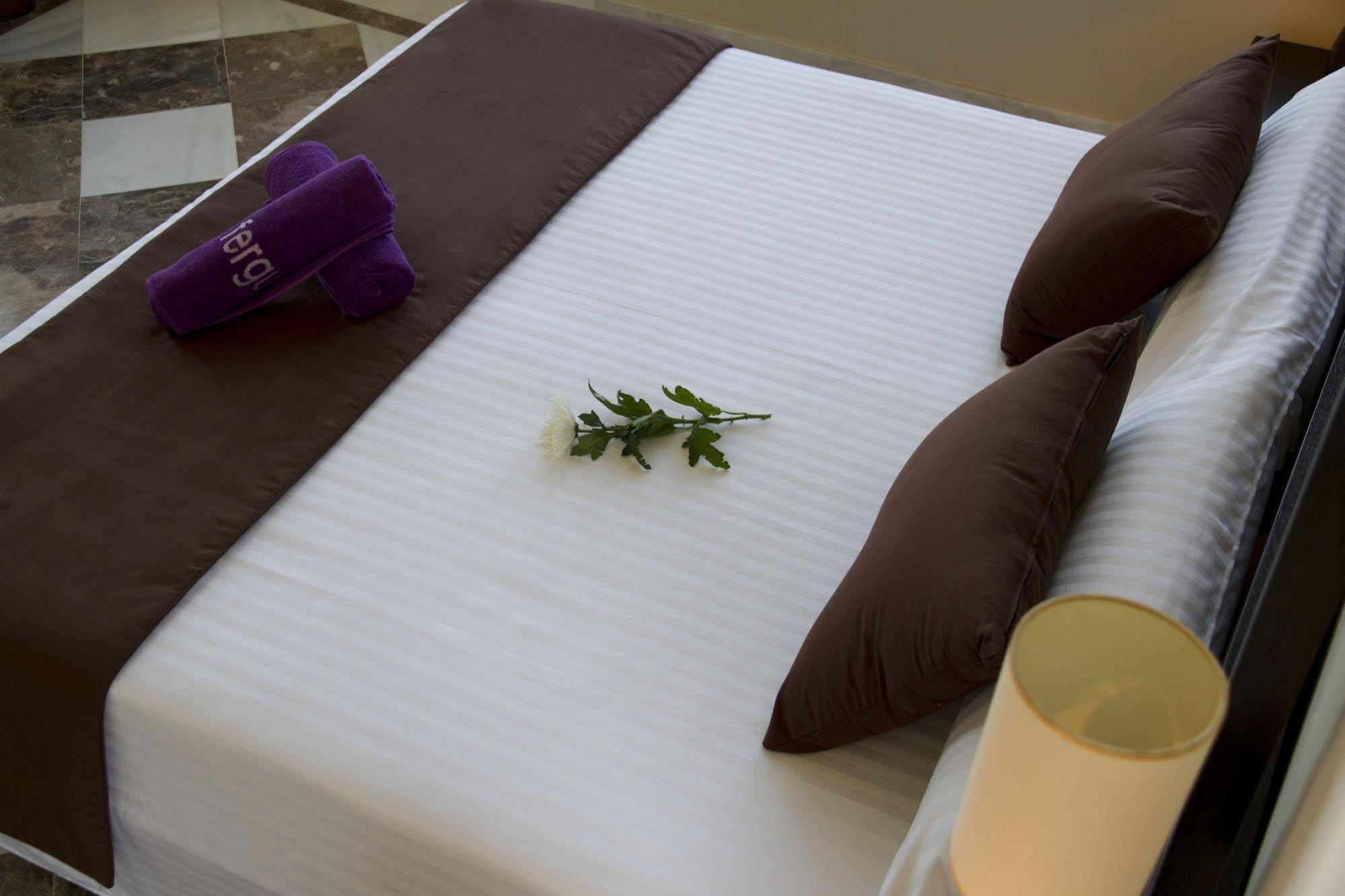 Hotel Alegria Palacio Adults Only 4*